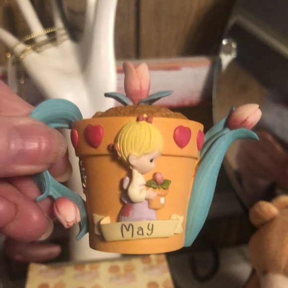 New In Box Precious Moments “MAY” Birthday Month Garden Tea Cup! - Picture 3 of 15